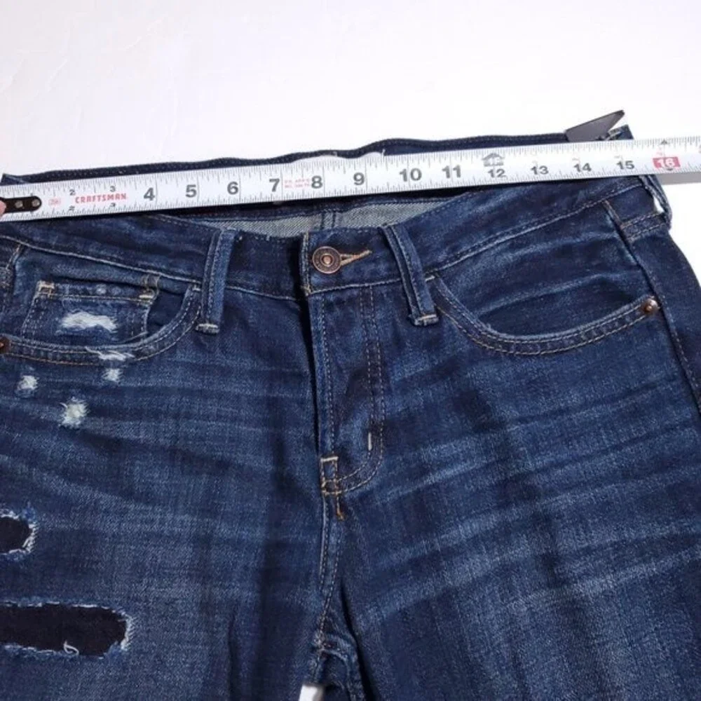 Abercrombie Boyfriend Straight Leg Jeans Size 2 26 Distressed Destroyed Loose